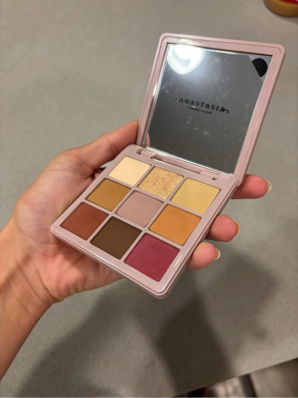 Anastasia Beverly Hills Modern Renaissance Eyeshadow Palette - Blush Pink